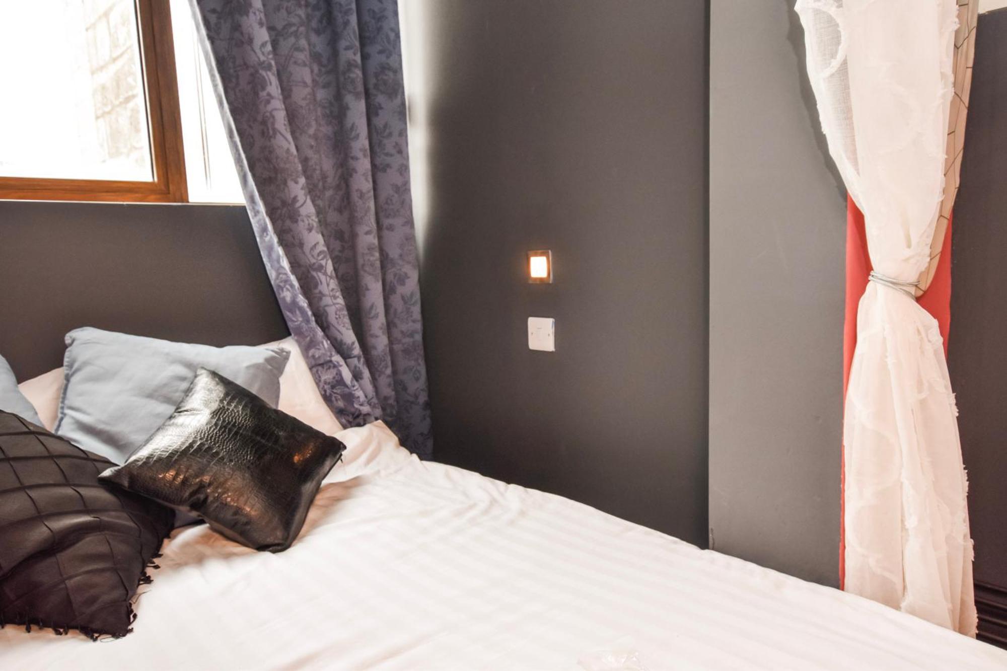 Maleth Inn Rabat Bilik gambar